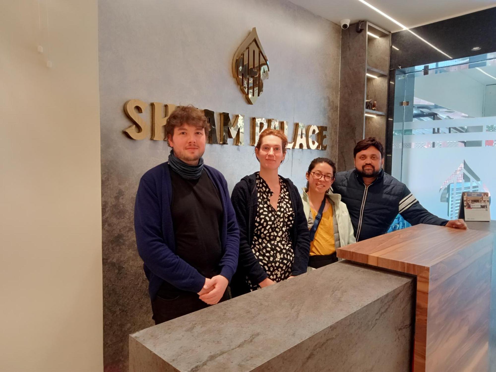 Hotel Shyam Palace India Agra 아그라 외부 사진