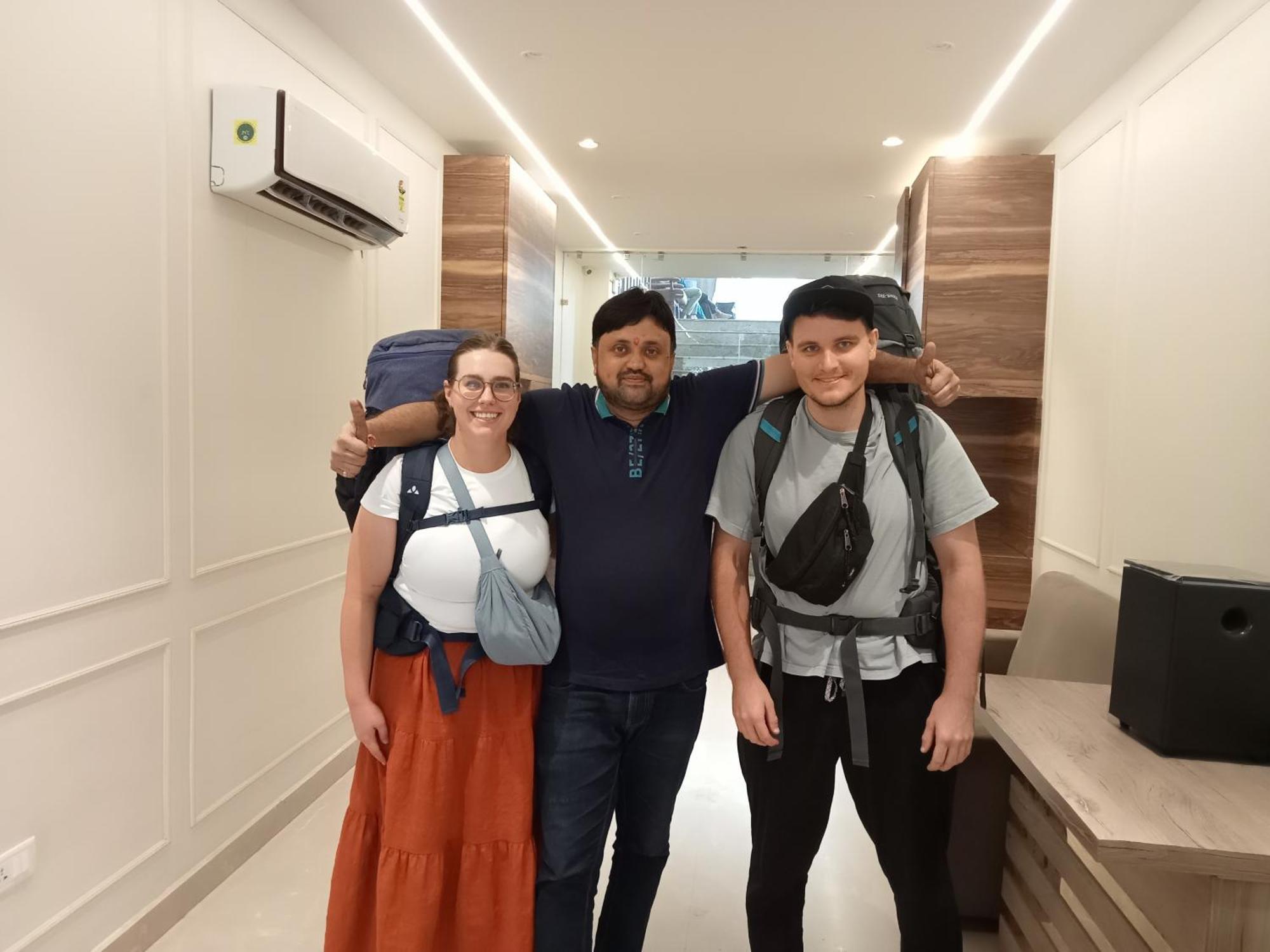 Hotel Shyam Palace India Agra 아그라 외부 사진